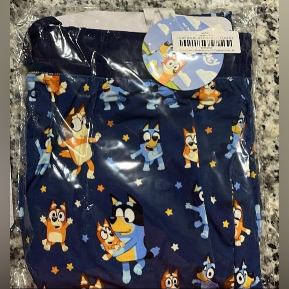 Little sleepies New in package bluey womens joggers m
